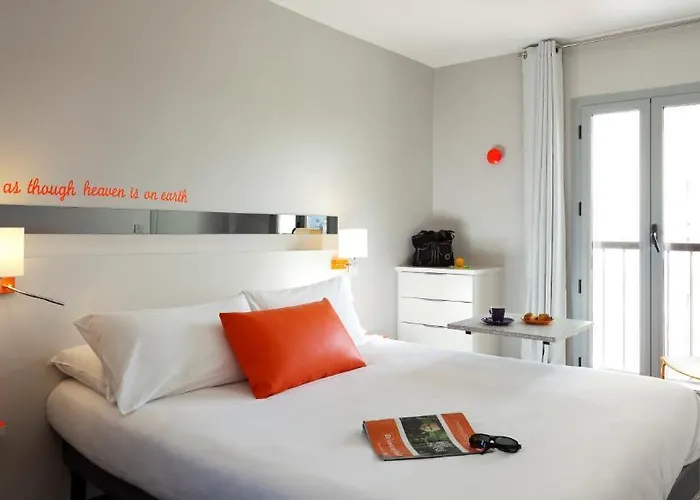 Ibis Styles Antibes Les Pins Ζουάν λε Πιν