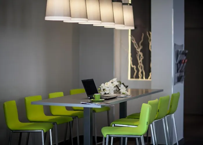 Ibis Styles Antibes Les Pins Ζουάν λε Πιν