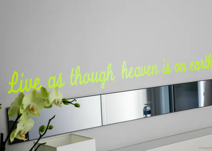 Hotel Ibis Styles Antibes Les Pins 3*